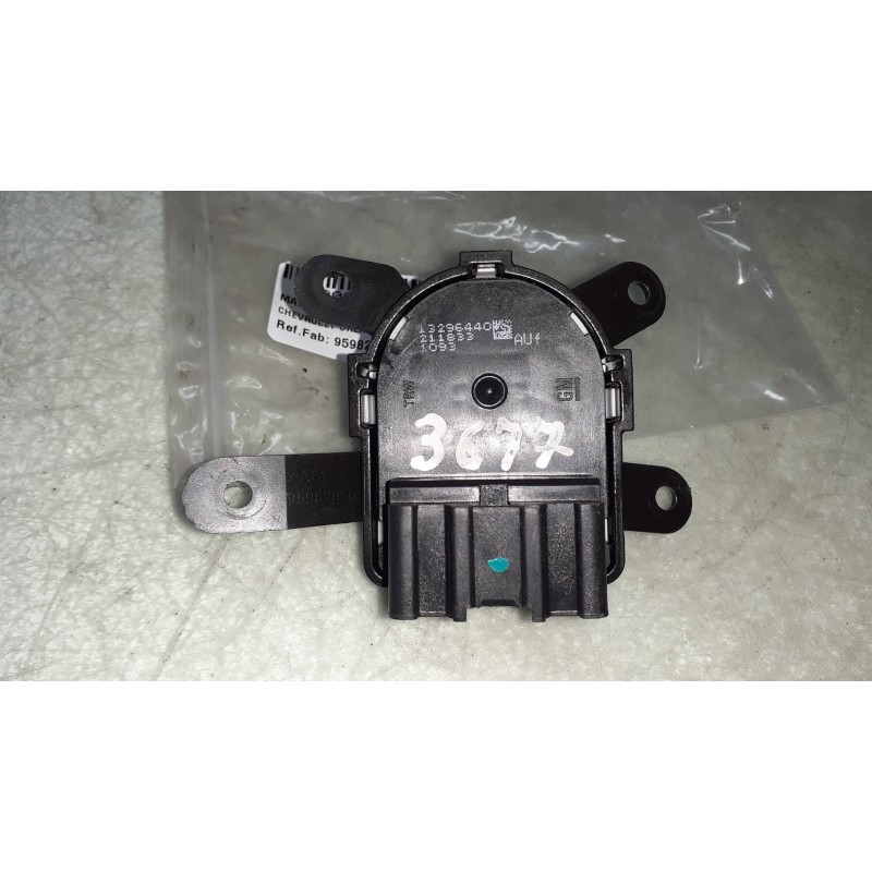 Recambio de mando retrovisor para chevrolet orlando lt+ referencia OEM IAM 95982050 13296440 CONECTOR 12 PINES