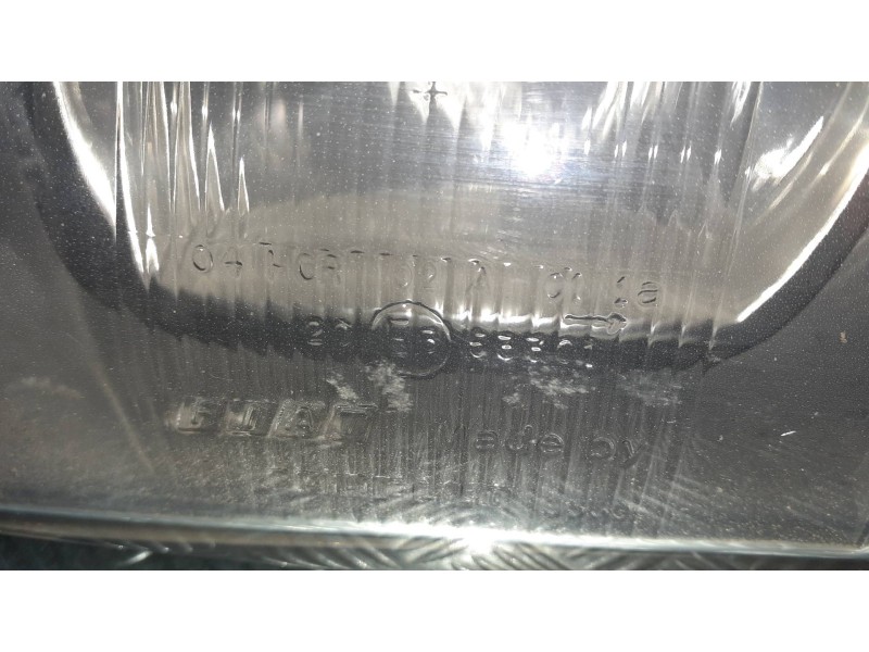 Recambio de faro izquierdo para fiat bravo (182) 1.6 16v / 16v 100 sx referencia OEM IAM 37870748S  