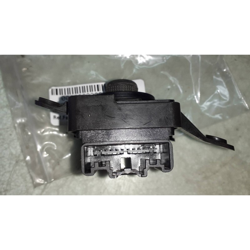 Recambio de mando retrovisor para chevrolet orlando lt+ referencia OEM IAM 95982050 13296440 CONECTOR 12 PINES