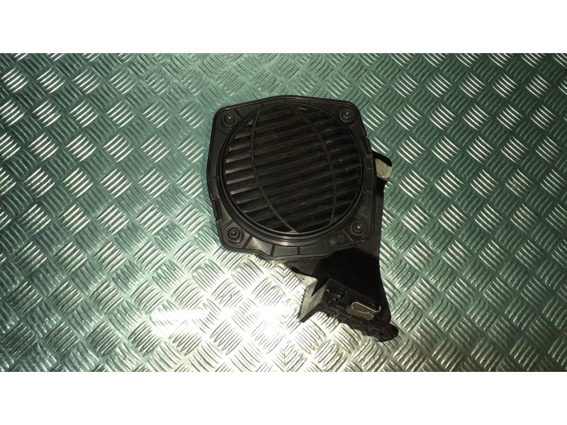 Recambio de claxon para ford kuga plug-in hybrid st-line referencia OEM IAM LJ6T19J215BC 8923031301C 19J215