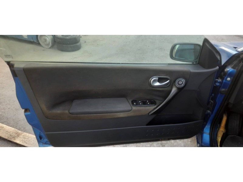 renault megane ii coupe/cabrio del año 2004