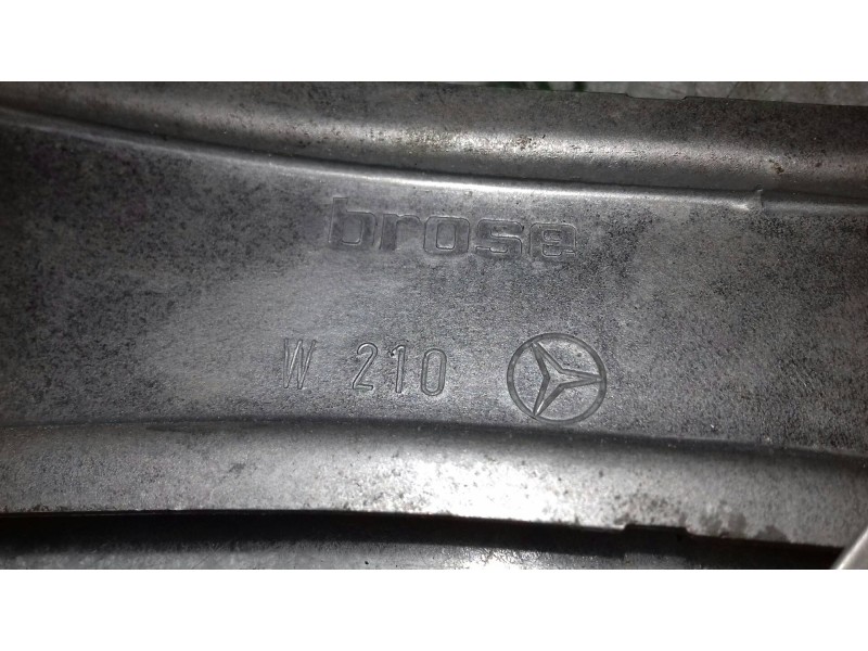 Recambio de elevalunas delantero izquierdo para mercedes-benz clase e (w210) berlina diesel 270 cdi (210.016) referencia OEM IAM