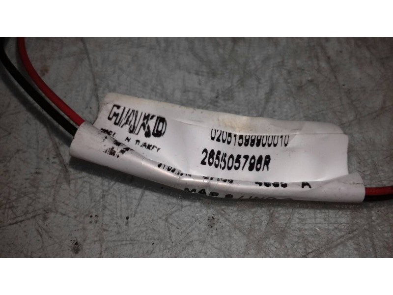 Recambio de piloto trasero derecho interior para renault clio iv business referencia OEM IAM 265505796R  