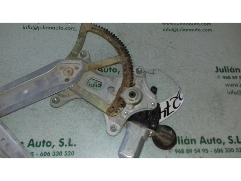 Recambio de elevalunas delantero izquierdo para toyota land cruiser (j12) 3.0 d4-d vx referencia OEM IAM 8572058010 CONECTOR 4 P