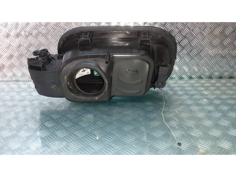 Recambio de tapa exterior combustible para ford kuga plug-in hybrid st-line referencia OEM IAM LV4BS27936 CX482 COMBUSTIBLE