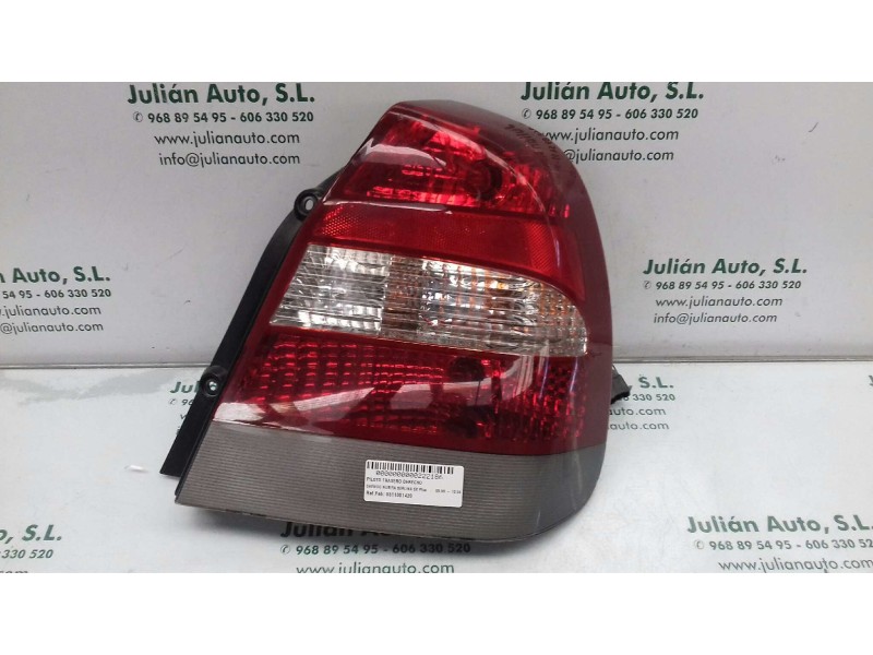 Recambio de piloto trasero derecho para daewoo nubira berlina sx plus referencia OEM IAM 0311001420  