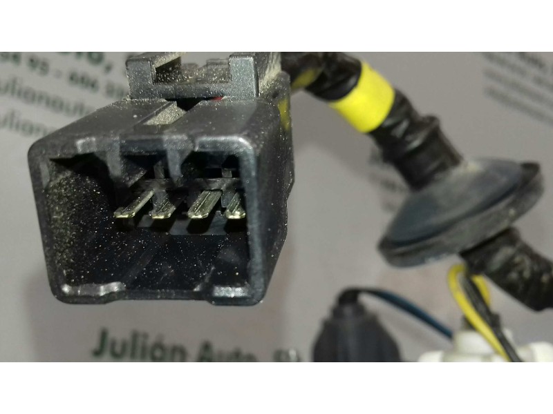 Recambio de piloto trasero derecho para daewoo nubira berlina sx plus referencia OEM IAM 0311001420  