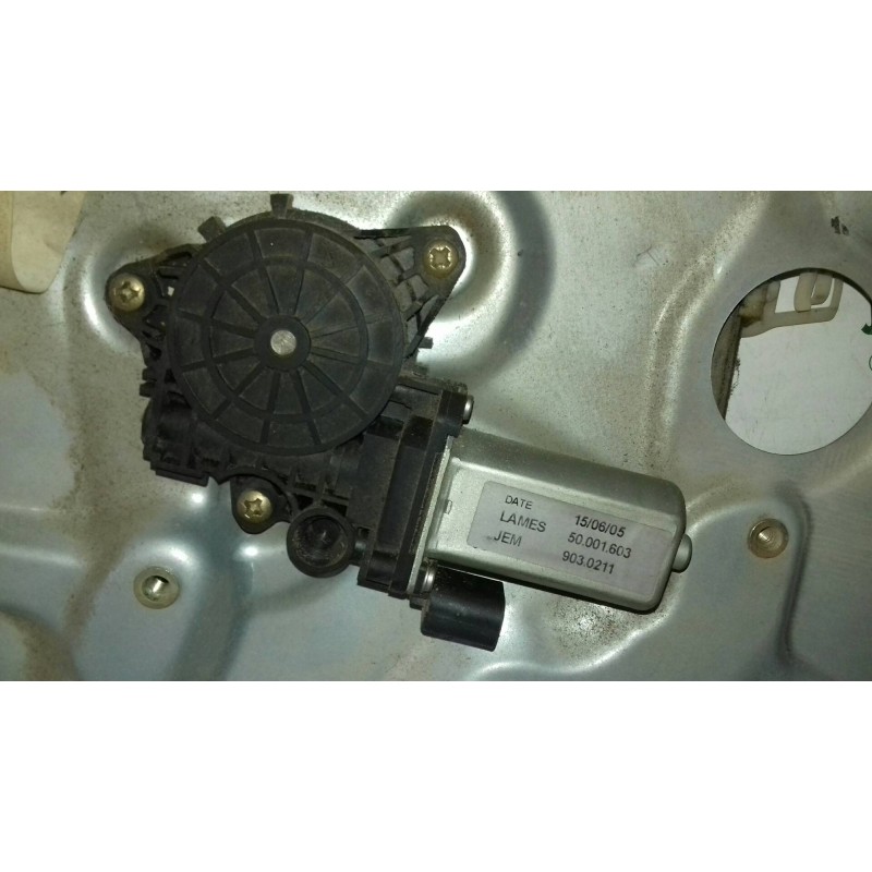 Recambio de elevalunas trasero derecho para fiat stilo (192) 1.9 jtd / 1.9 jtd 115 dynamic referencia OEM IAM 50001603 9030211 E