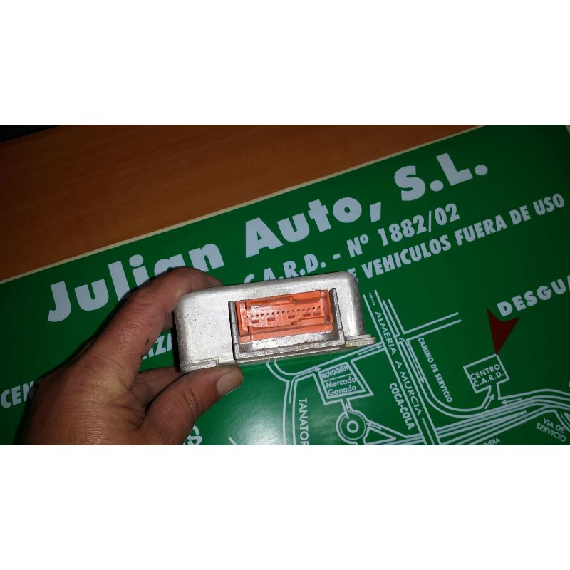 Recambio de centralita airbag para mercedes-benz clase c (w202) berlina 180 (202.018) referencia OEM IAM 0285001083 0008207926(0