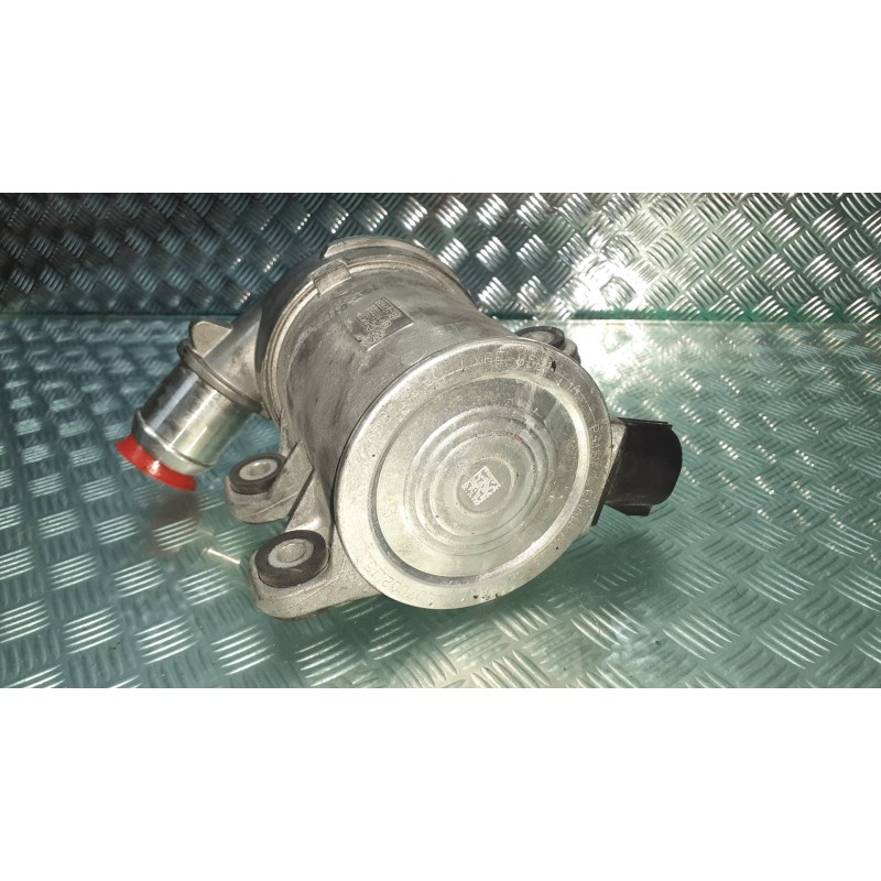 Recambio de bomba agua para ford kuga plug-in hybrid st-line referencia OEM IAM LX6E8501AA P4161 REFRIGERANTE