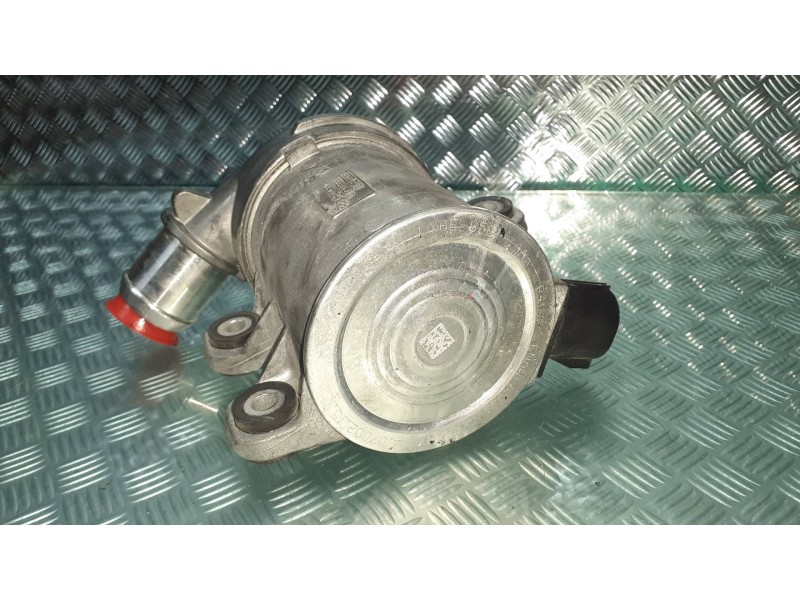 Recambio de bomba agua para ford kuga plug-in hybrid st-line referencia OEM IAM LX6E8501AA P4161 REFRIGERANTE
