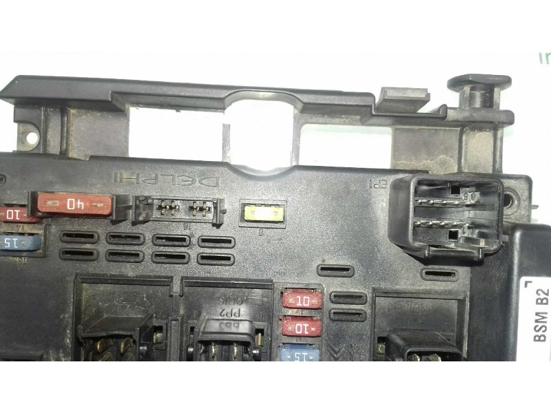 Recambio de caja reles / fusibles para peugeot 307 (s1) xr referencia OEM IAM 9650664180 BSM B2 DELPHI