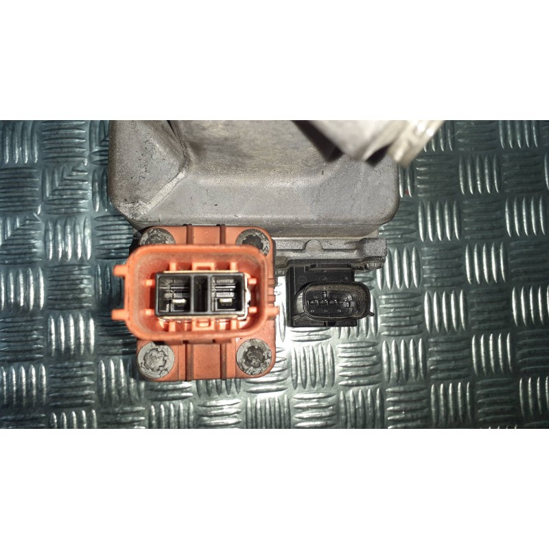 Recambio de compresor aire acondicionado para ford kuga plug-in hybrid st-line referencia OEM IAM LX6A19D623AD ESB34C FOMOCO