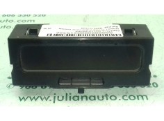 Recambio de pantalla multifuncion para renault megane ii berlina 5p confort authentique referencia OEM IAM 8200107839  