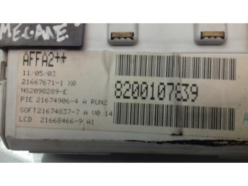 Recambio de pantalla multifuncion para renault megane ii berlina 5p confort authentique referencia OEM IAM 8200107839  