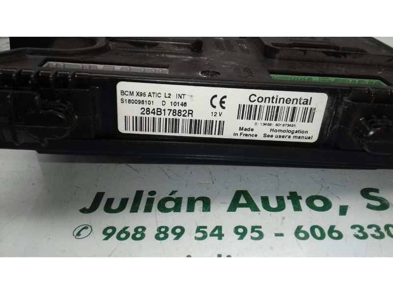 Recambio de modulo electronico para renault megane iii berlina 5 p dynamique referencia OEM IAM 284B17882R S180098101D BCM