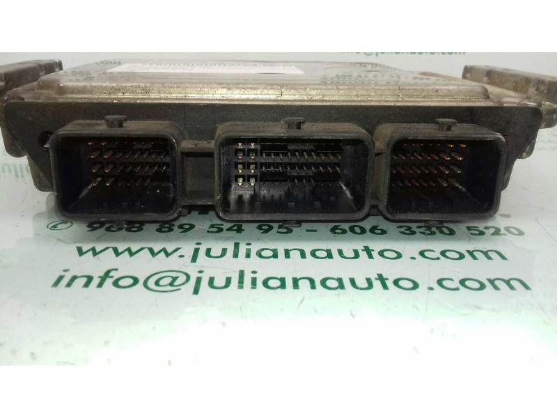 Recambio de centralita motor uce para renault megane ii classic berlina confort authentique referencia OEM IAM 8200391966 028101