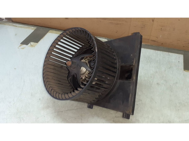 Recambio de ventilador calefaccion para seat toledo (1m2) executive referencia OEM IAM H35657880E  CONECTORES 2 PINES