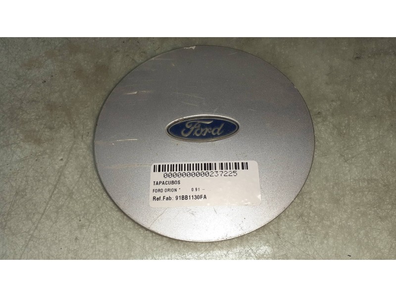 Recambio de tapacubos para ford orion referencia OEM IAM 91BB1130FA  1 TAPA