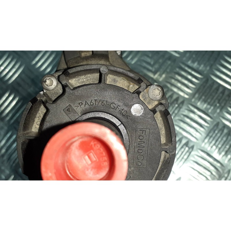 Recambio de bomba agua para ford kuga plug-in hybrid st-line referencia OEM IAM LX6118D473HPD CF339 AUXILIAR