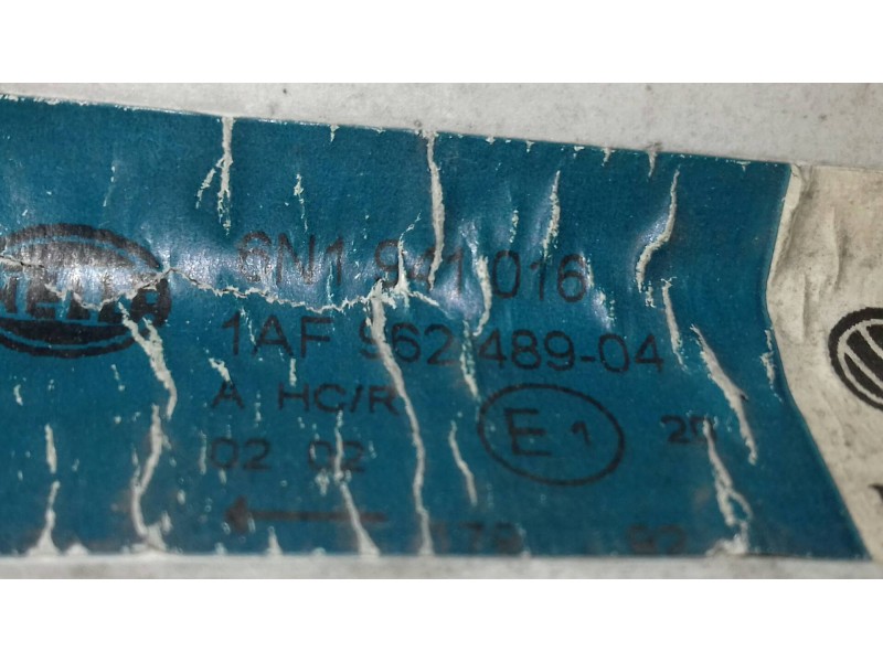 Recambio de faro derecho para volkswagen polo berlina (6n1) básico referencia OEM IAM 6N1941016 96249600 