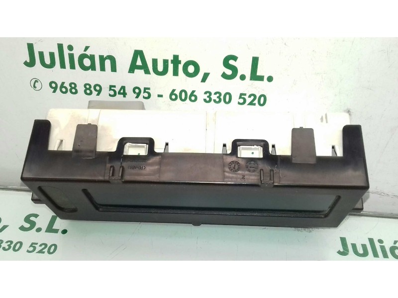 Recambio de pantalla multifuncion para renault megane iii berlina 5 p dynamique referencia OEM IAM 280340011R  