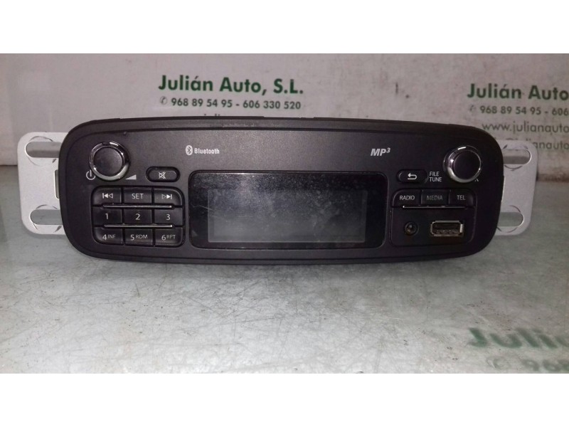 Recambio de sistema audio / radio cd para renault clio iv business referencia OEM IAM 281154149R 281154149RTS941 DAEWOO
