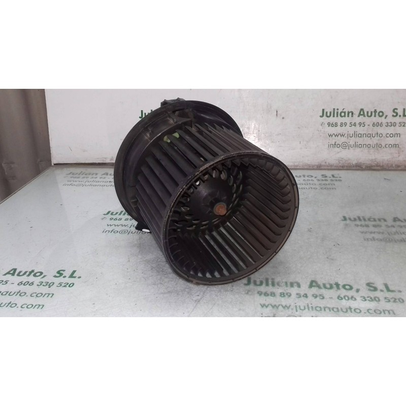 Recambio de ventilador calefaccion para renault clio iv business referencia OEM IAM T1029527H 249599 VALEO