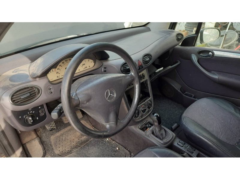 mercedes-benz clase a (w168) del año 2001