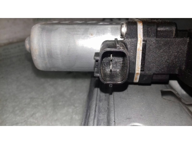 Recambio de elevalunas delantero izquierdo para renault clio iv business referencia OEM IAM 128001072E 3Q0924C ELECTRICO