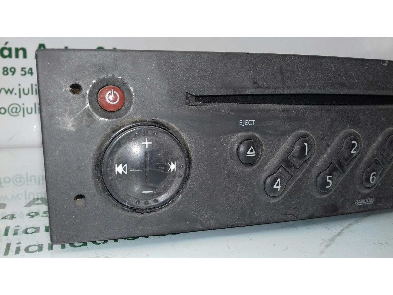 Recambio de sistema audio / radio cd para renault megane ii berlina 5p dynamique referencia OEM IAM 8200505114 8200505114T 