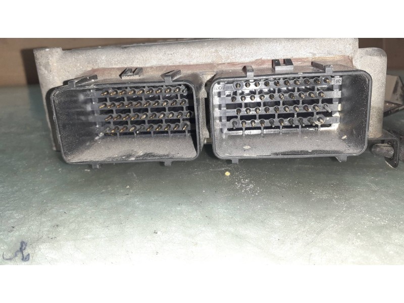 Recambio de centralita motor uce para chrysler voyager (es) 3.0 le referencia OEM IAM 46517112 P04606113 04606113 Recambio de centralita motor uce para chrysler voyager (es) 3.0 le referencia OEM IAM 46517112 P04606113 04606113