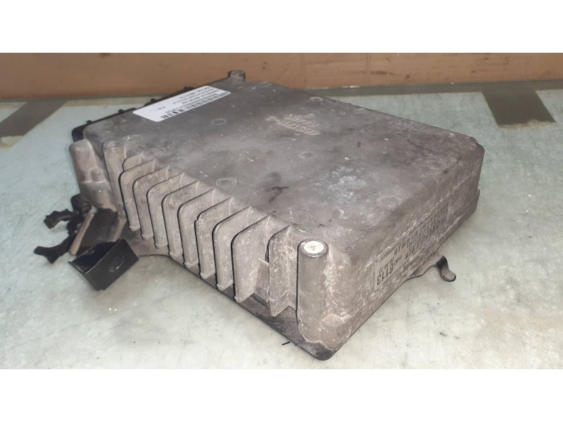 Recambio de centralita motor uce para chrysler voyager (es) 3.0 le referencia OEM IAM 46517112 P04606113 04606113 Recambio de centralita motor uce para chrysler voyager (es) 3.0 le referencia OEM IAM 46517112 P04606113 04606113