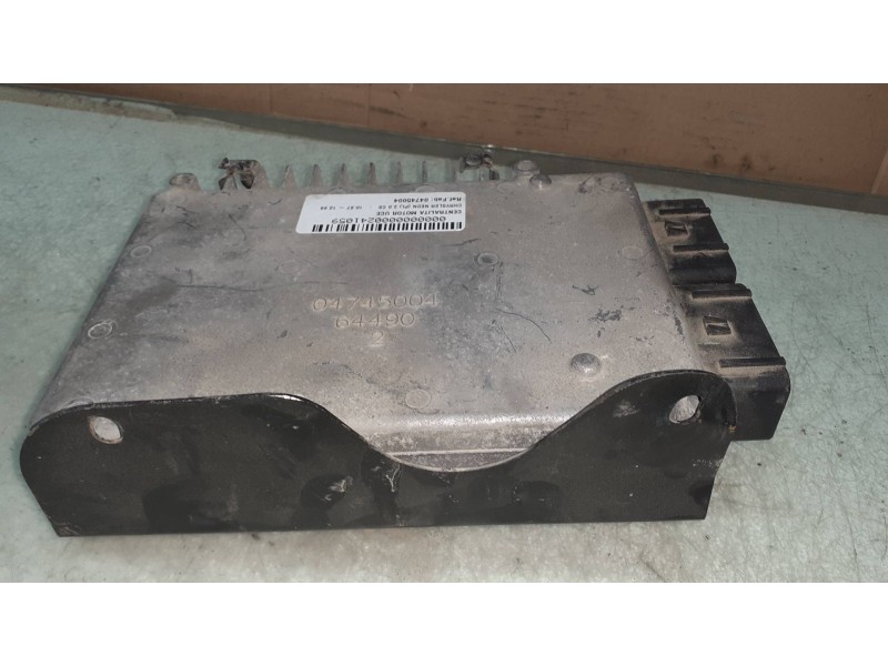Recambio de centralita motor uce para chrysler neon (pl) 2.0 cs referencia OEM IAM 04745004 P05269922 0474500464490