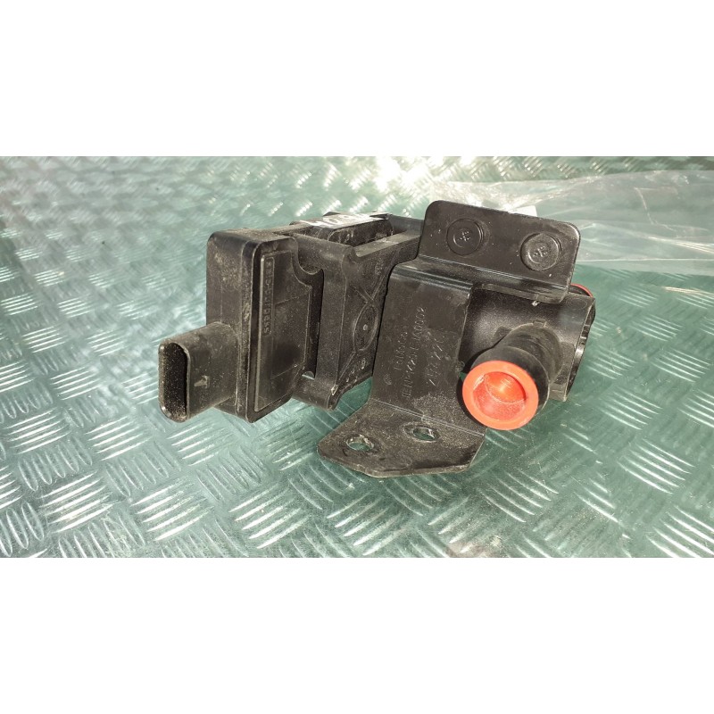 Recambio de valvula intercambio de calefaccion para ford kuga plug-in hybrid st-line referencia OEM IAM LX618C605HPB FOMOCO CALE