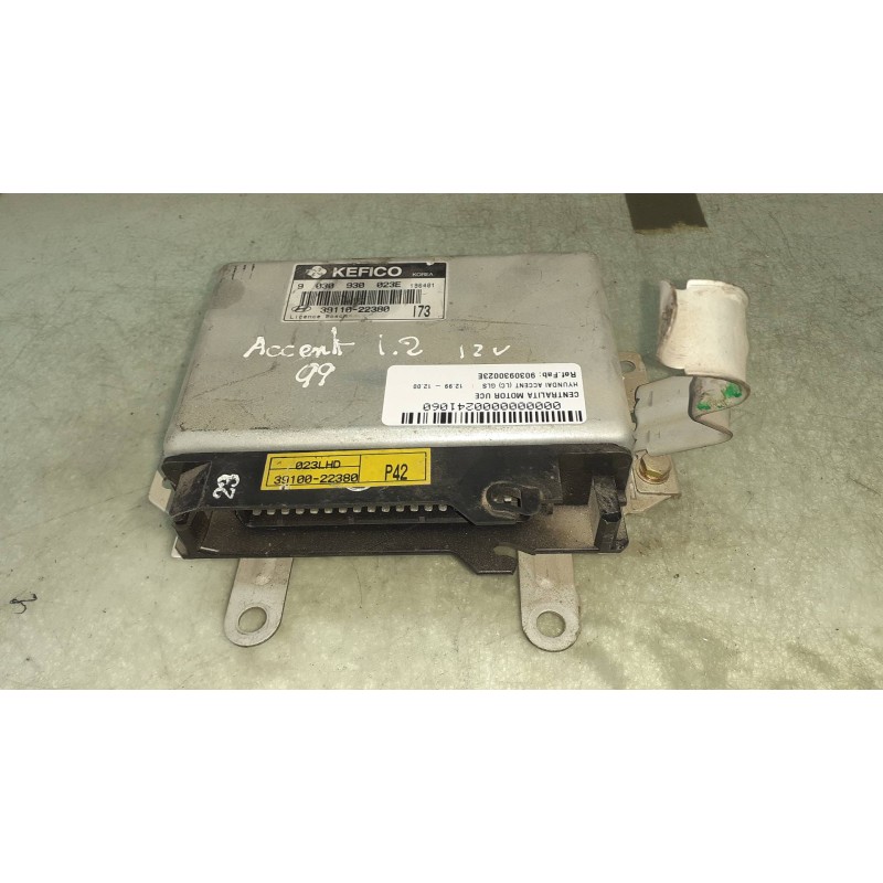 Recambio de centralita motor uce para hyundai accent (lc) gls referencia OEM IAM 9030930023E  3911022380