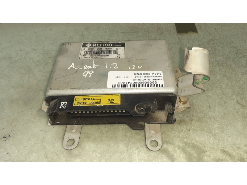 Recambio de centralita motor uce para hyundai accent (lc) gls referencia OEM IAM 9030930023E  3911022380