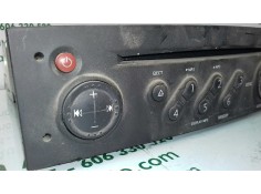 Recambio de sistema audio / radio cd para renault megane ii berlina 5p emotion referencia OEM IAM 8200633637 8200633637T  2