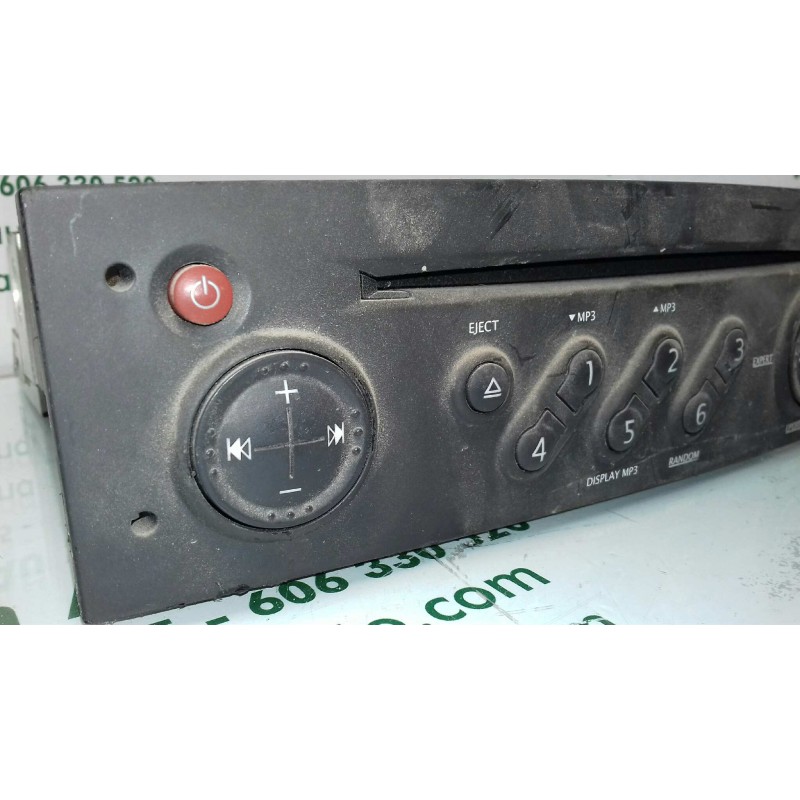 Recambio de sistema audio / radio cd para renault megane ii berlina 5p emotion referencia OEM IAM 8200633637 8200633637T 