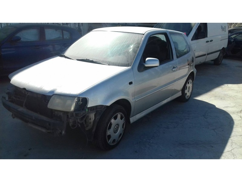 volkswagen polo berlina (6n2) del año 2001