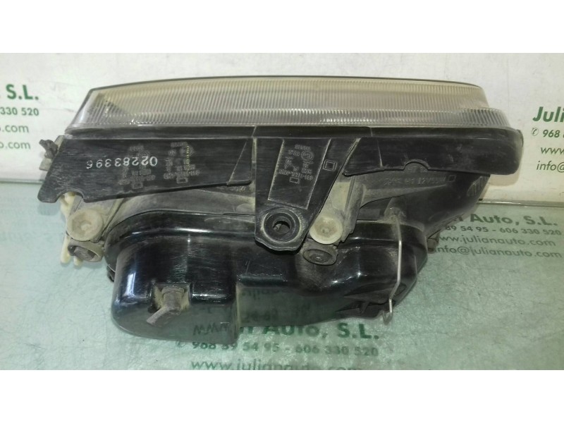 Recambio de faro izquierdo para volkswagen polo berlina (6n2) conceptline referencia OEM IAM 084411139  
