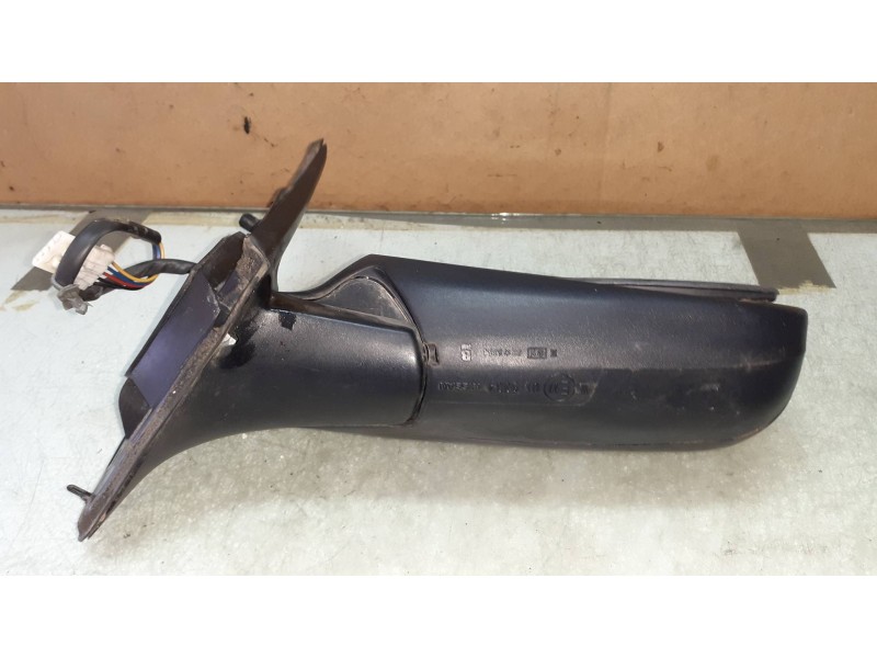 Recambio de retrovisor derecho para nissan primera berlina (p11) 2.0 navigation referencia OEM IAM 015334  ELECTRICO