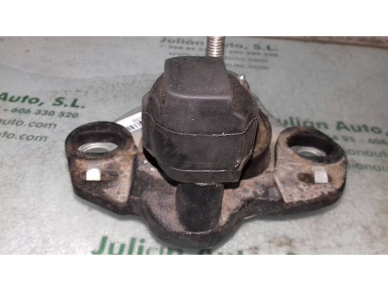 Recambio de soporte motor derecho para renault megane i classic (la0) 1.9 d europa referencia OEM IAM L0214014902875  