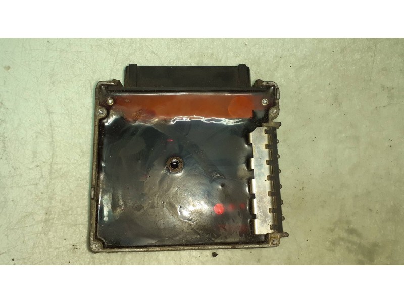 Recambio de centralita motor uce para chrysler neon (pl) 16v sport referencia OEM IAM P05293389  