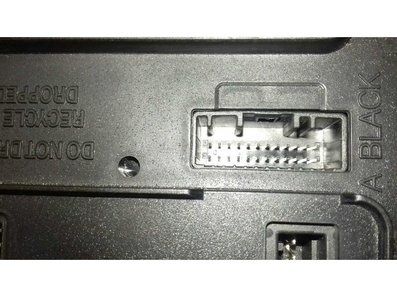 Recambio de centralita motor uce para renault scenic iii dynamique referencia OEM IAM 237100777R S180067109A KIT - CONTINENTAL