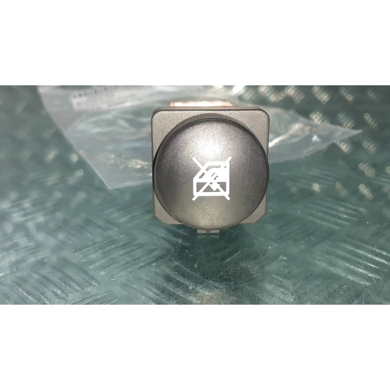 Recambio de interruptor para citroen xsara picasso 1.6 hdi 90 exclusive referencia OEM IAM 9649802077 CONECTOR 6 PINES BLOQUEO