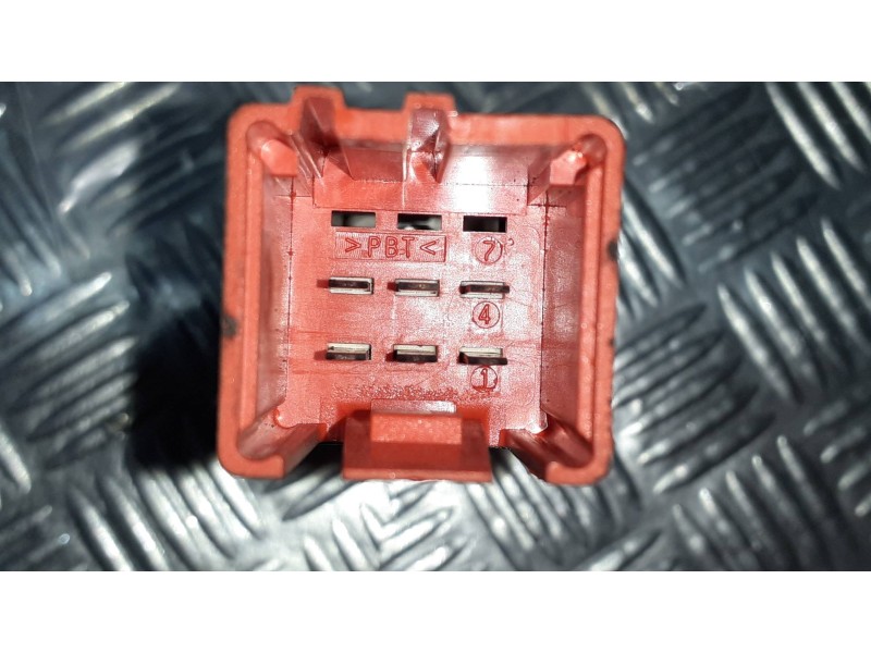 Recambio de interruptor para citroen xsara picasso 1.6 hdi 90 exclusive referencia OEM IAM 9649802077 CONECTOR 6 PINES BLOQUEO