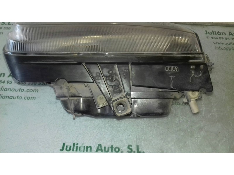Recambio de faro izquierdo para volkswagen polo berlina (6n2) conceptline referencia OEM IAM 04HCR02APL5262  