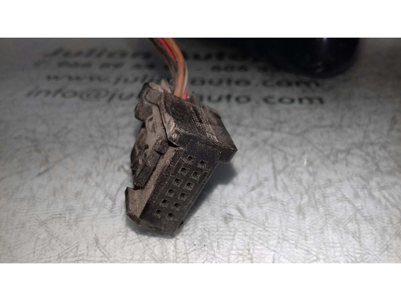 Recambio de retrovisor izquierdo para bmw serie 5 berlina (e39) 525tds referencia OEM IAM 32289  ELECTRICO