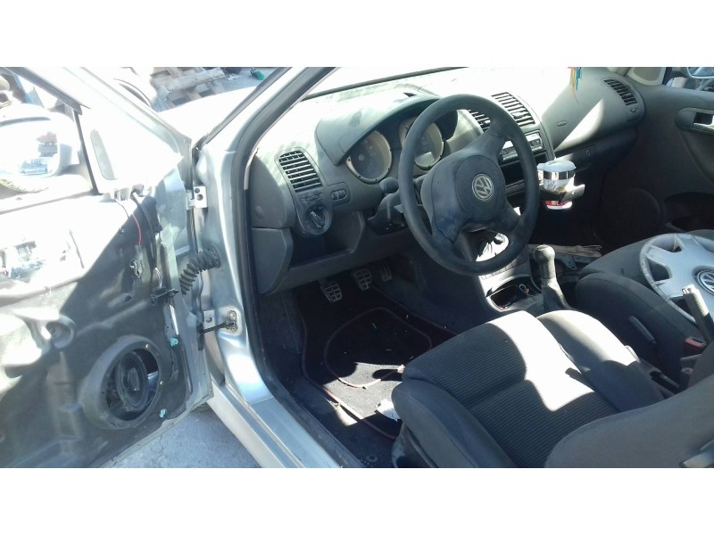 volkswagen polo berlina (6n2) del año 2001